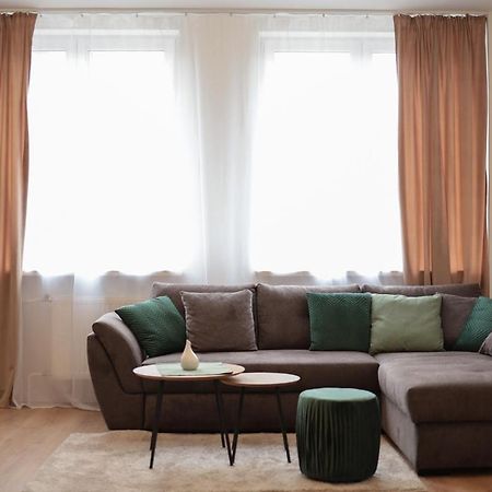 Beautiful And Stylish 2 Bedroom Apartment In The City Center And In The Pedestrian Zone Bratislava Buitenkant foto