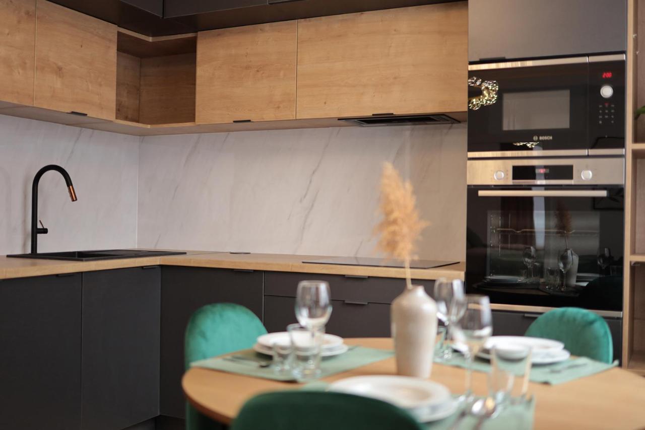 Beautiful And Stylish 2 Bedroom Apartment In The City Center And In The Pedestrian Zone Bratislava Buitenkant foto